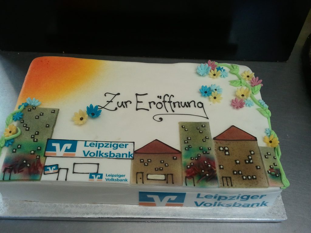 Eröffnungstorte Leipziger Volksbank – Konditorei & Café Krüsmann Leipzig