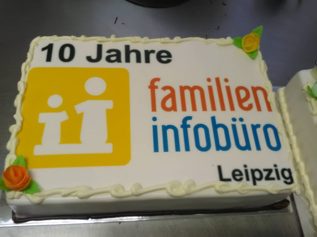 Jubiläumstorte Familieninfobüro Leipzig – Konditorei & Café Krüsmann