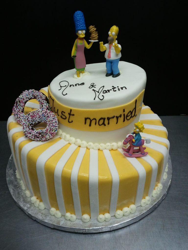 Hochzeitstorte mit Simpsons-Motiven – Konditorei & Café Krüsmann Leipzig